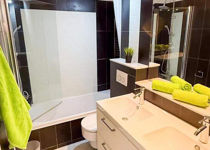 Torres De Yomely - Y8a بلايا ذي لاس أميريكاس