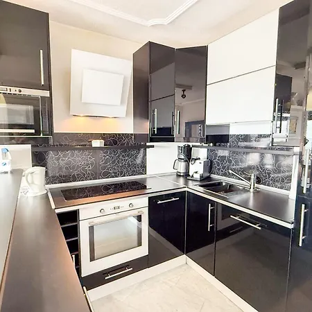 Апартаменты Torres De Yomely - Y8a Плая-де-лас-Америкас